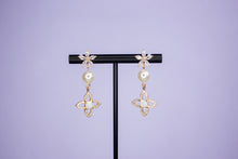 Load image into Gallery viewer, Opulent Bloom Earrings