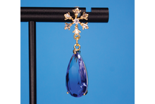 Load image into Gallery viewer, Freezing Rain Earrings