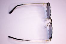 Load image into Gallery viewer, Gear Sunglasses