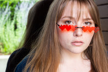 Load image into Gallery viewer, Heart Sunglasses
