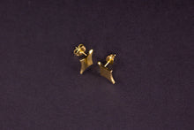 Load image into Gallery viewer, Sparkle Studs