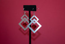 Load image into Gallery viewer, Vermillion Spark Earrings