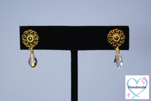 Load image into Gallery viewer, Dainty Crystal Studs
